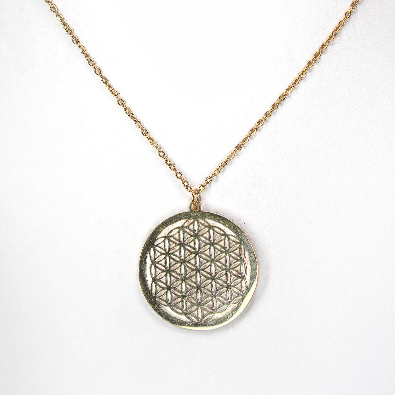 Collier Fleur de Vie doré de Eight Ounce Jewelry – pendentif en acier inoxydable, symbole d’harmonie et d’élégance