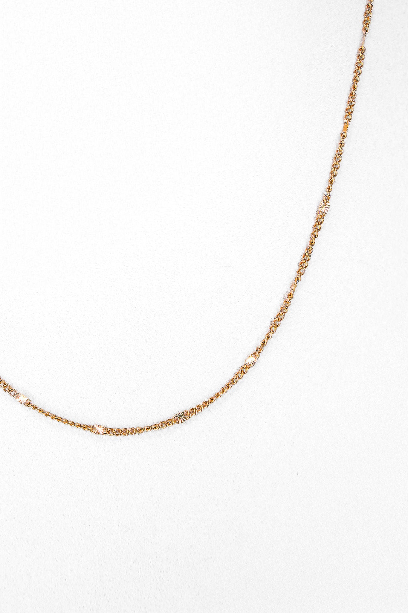 Collier Minimalism - Eight Ounce Jewelry